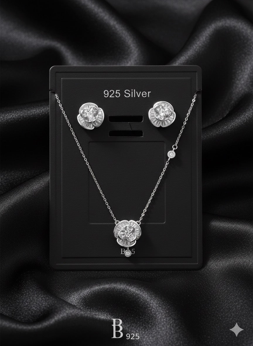 Flower baguette pendant set