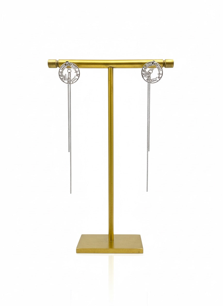 CIRCLE DHAGA EARINGS