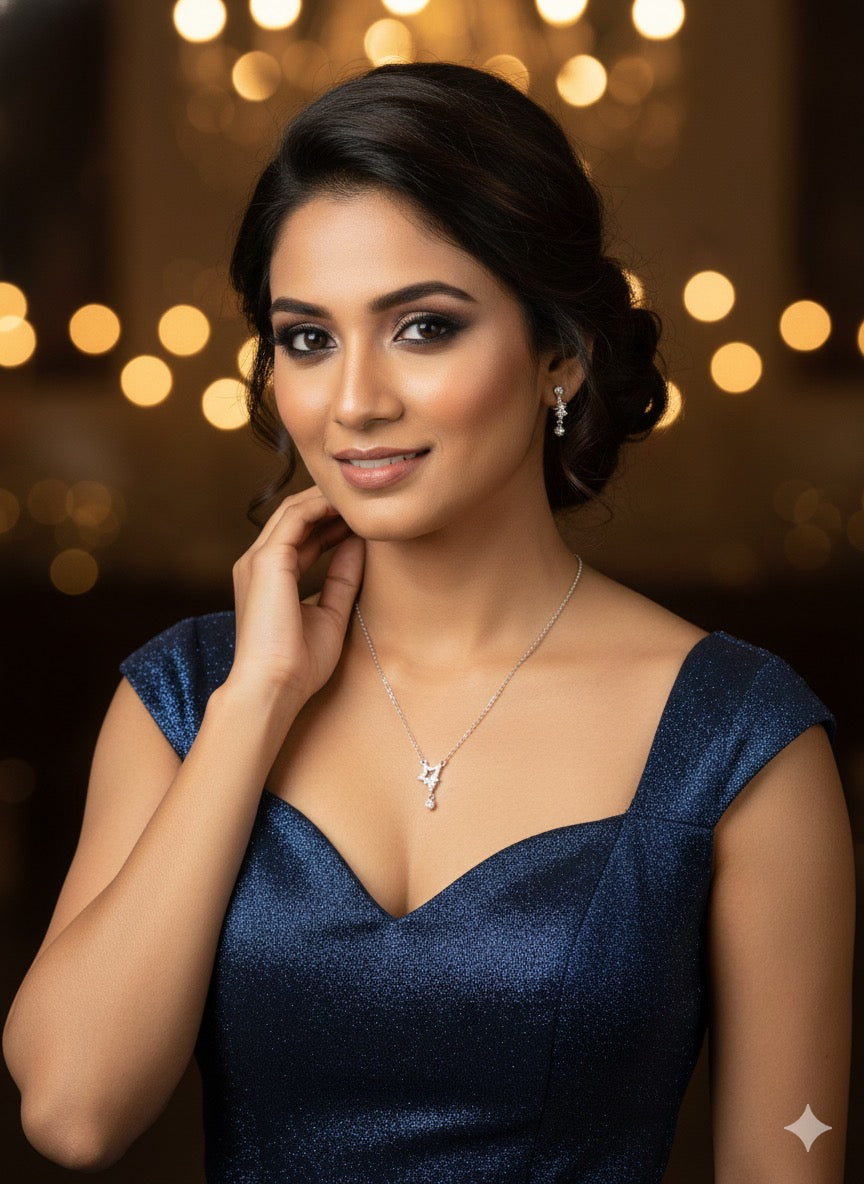 Delicate star Chain Pendant