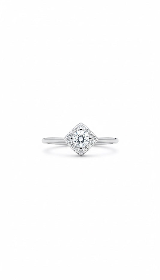 Square solitaire ring