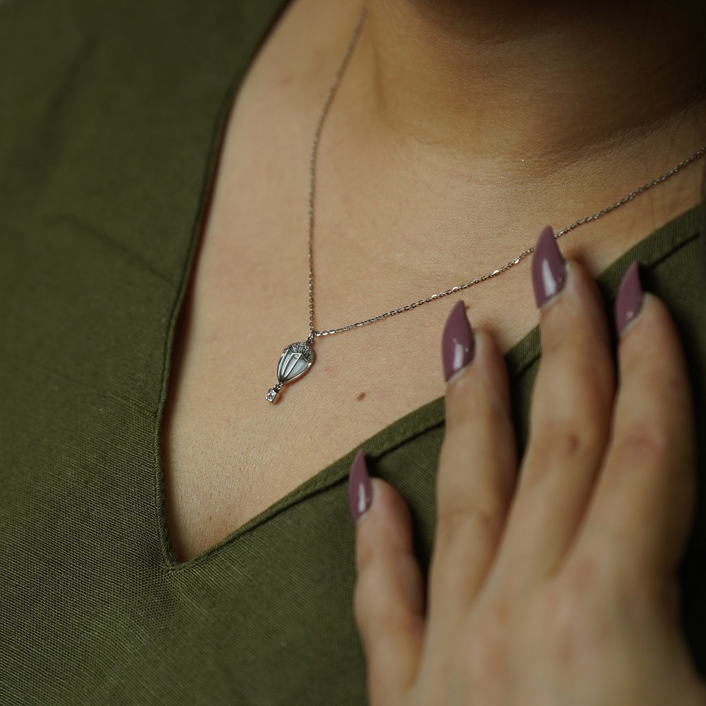 Parachute Chain Pendant