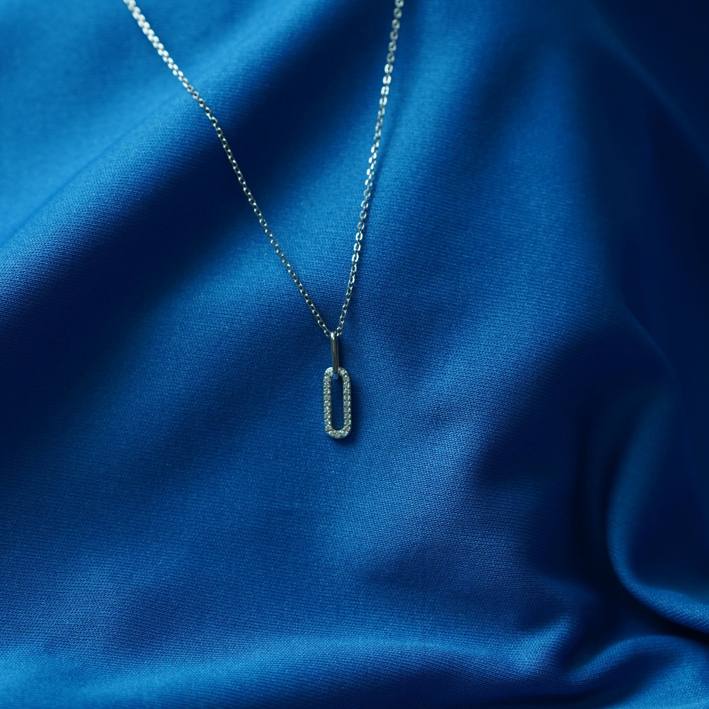 Long Pendant