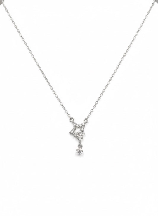 Delicate star Chain Pendant
